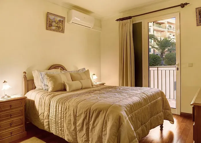 Palheiro Residence Familiar 2